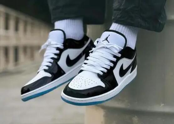 Air Jordan 1 Low Concord white colored for sale