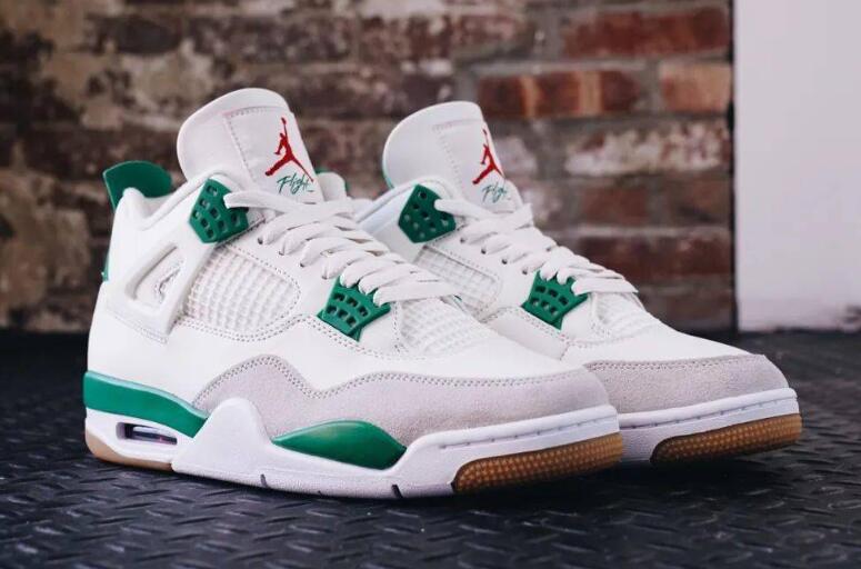 real cheap jordans -SB x Air Jordan 4 Sapphire observes